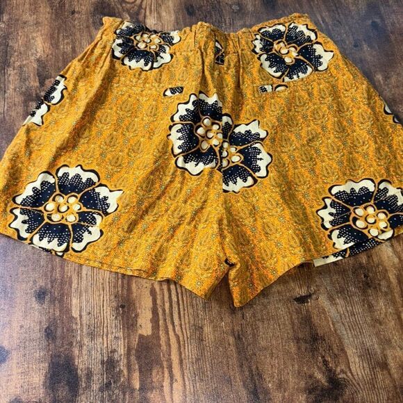 NWOT Anthropolgie | Kennedy batik print shorts XS mustard yellow aztec - Picture 4 of 8